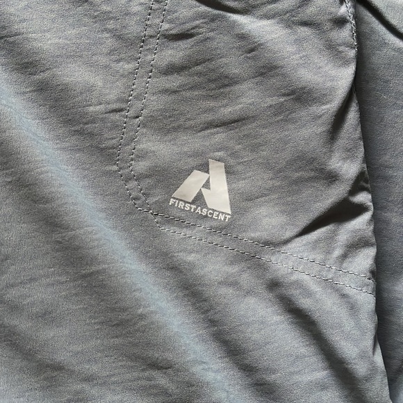 Eddie Bauer lined pants - Picture 2 of 3